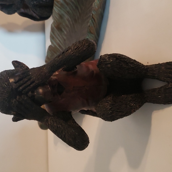 Resin novelty monkeys - Picture 5 of 5